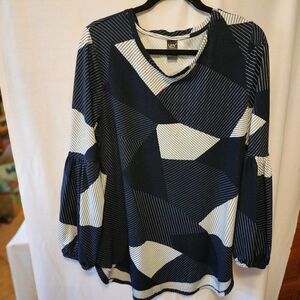 LILDY NAVY  WHITE GEOMETRIC PRINT SWEATER TUNIC BISHOP SLEEVES L-XL